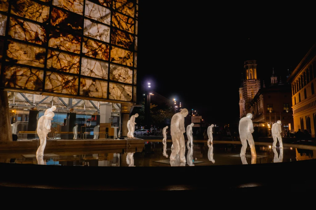 Artificial Humans by Atelier Haute Cuisine on Festival Luce Zaragoza 2025